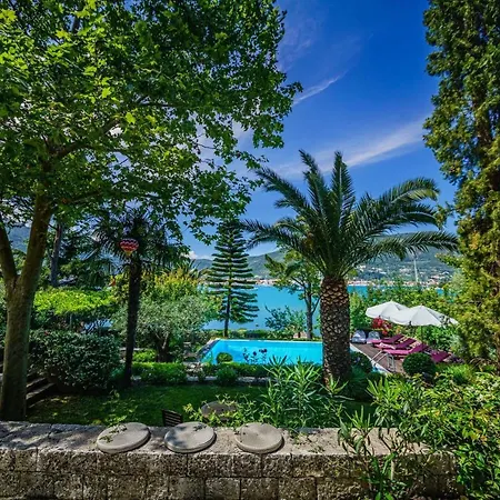 Yalenia Villa Nydri (Lefkada)